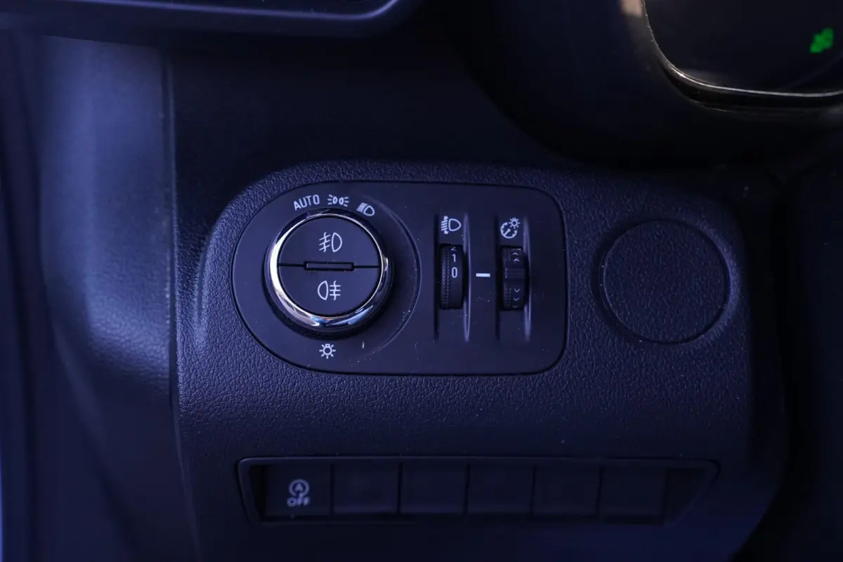 1.5D 102 pk L2H1 Edition Airco, 2x Schuifdeur, NAP Cruise Control, Opbergkasten Laadruimte, Trekhaak, 2-Zits