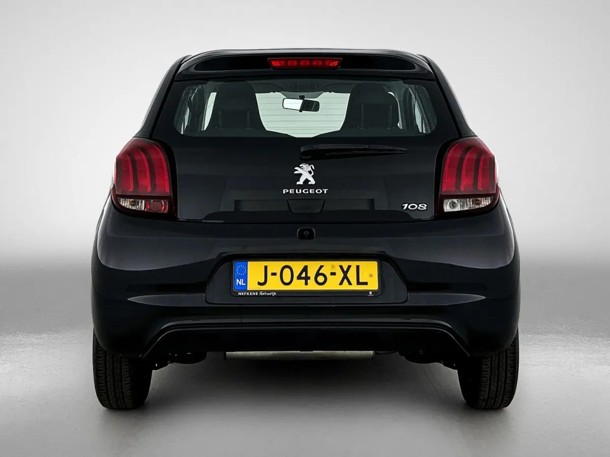 1.0 72pk Active | Airco | Bluetooth | IsoFix |