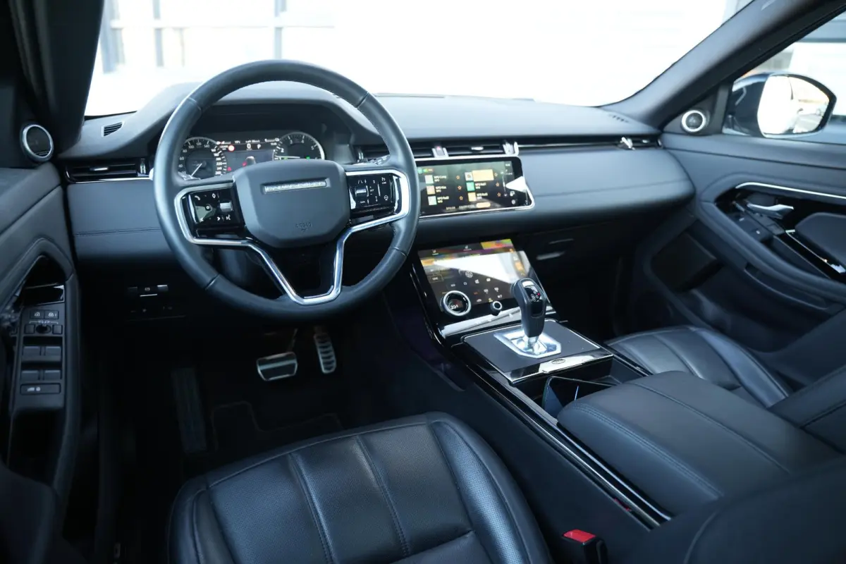 1.5 P300e AWD R-Dynamic SE Panoramadak Meridian Adapt. Cruise Matrix LED Leer