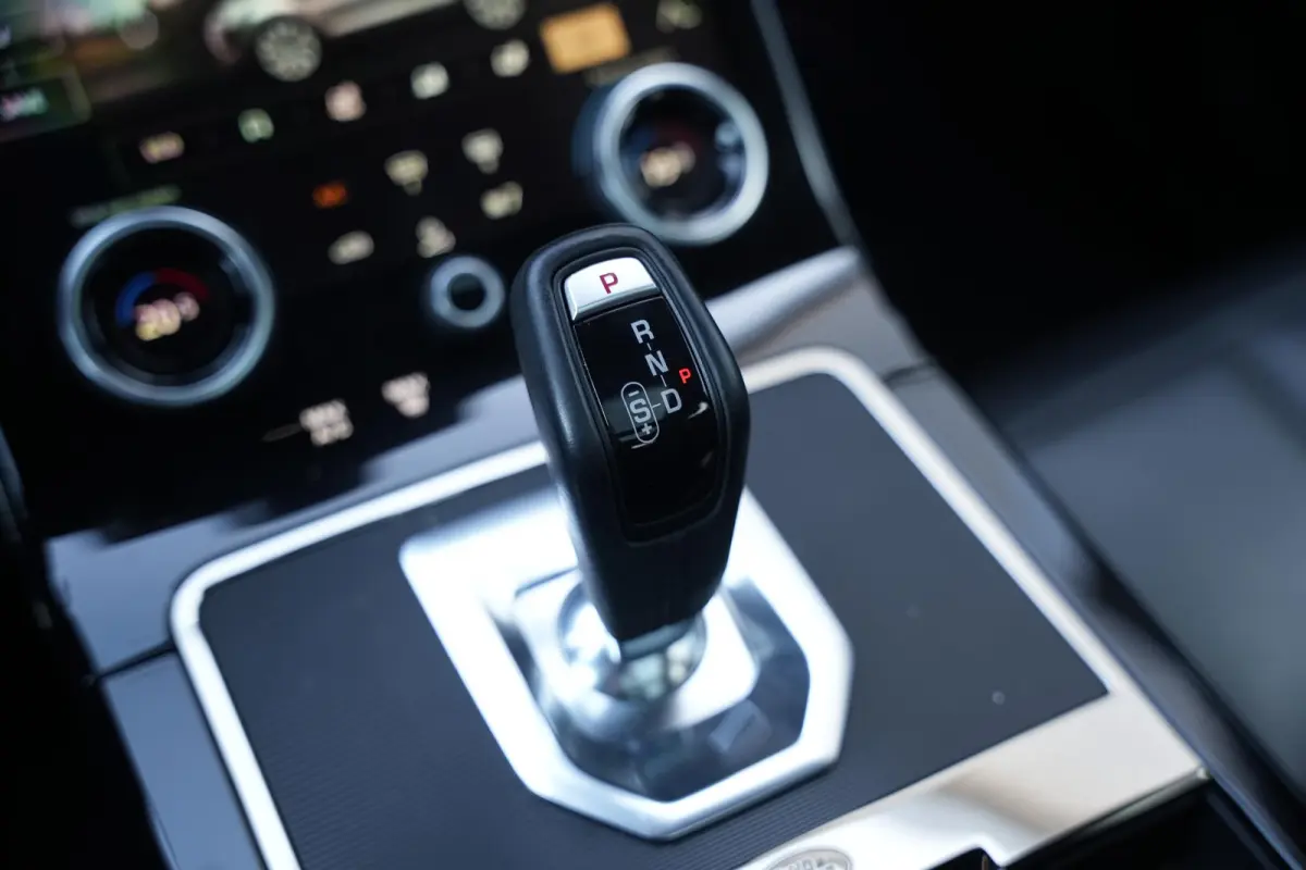 1.5 P300e AWD R-Dynamic SE Panoramadak Meridian Adapt. Cruise Matrix LED Leer