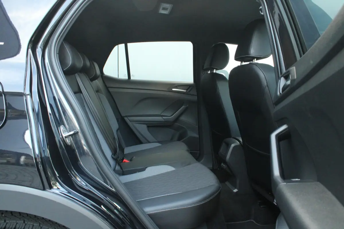 1.0 TSI 115pk DSG Life 'Goal' | Trekhaak Afn. | CarPlay & Android Auto| Park Assist