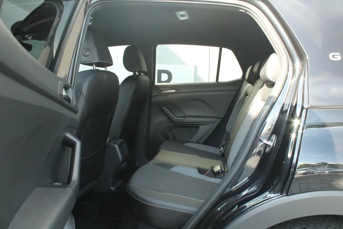 1.0 TSI 115pk DSG Life 'Goal' | Trekhaak Afn. | CarPlay & Android Auto| Park Assist