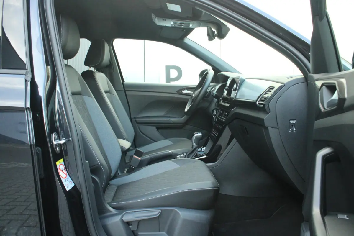 1.0 TSI 115pk DSG Life 'Goal' | Trekhaak Afn. | CarPlay & Android Auto| Park Assist