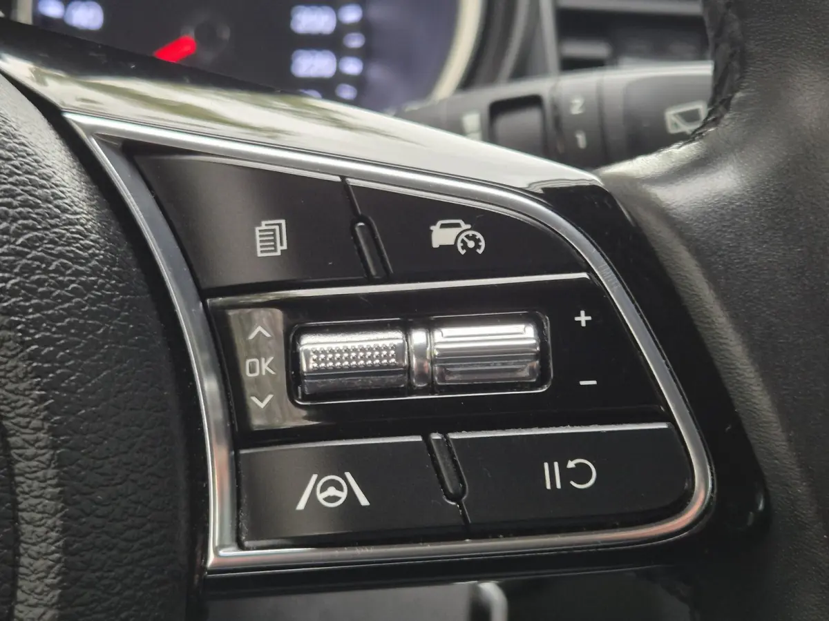 1.0 T-GDi | Climate Control | Navigatie via Apple Carplay | Cruise Control | Licht metalen velgen