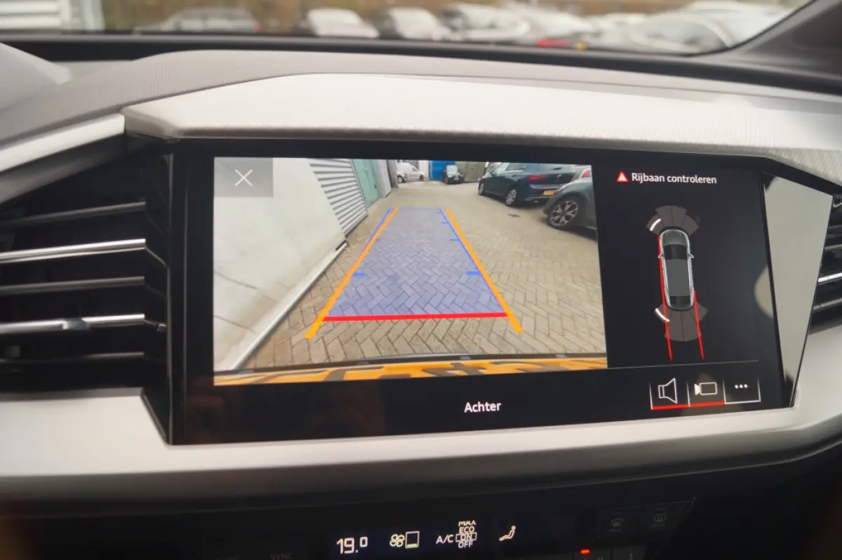 35 Advanced Edition 55 kWh -SOH90%-LEER-PANO-LED-CAM-