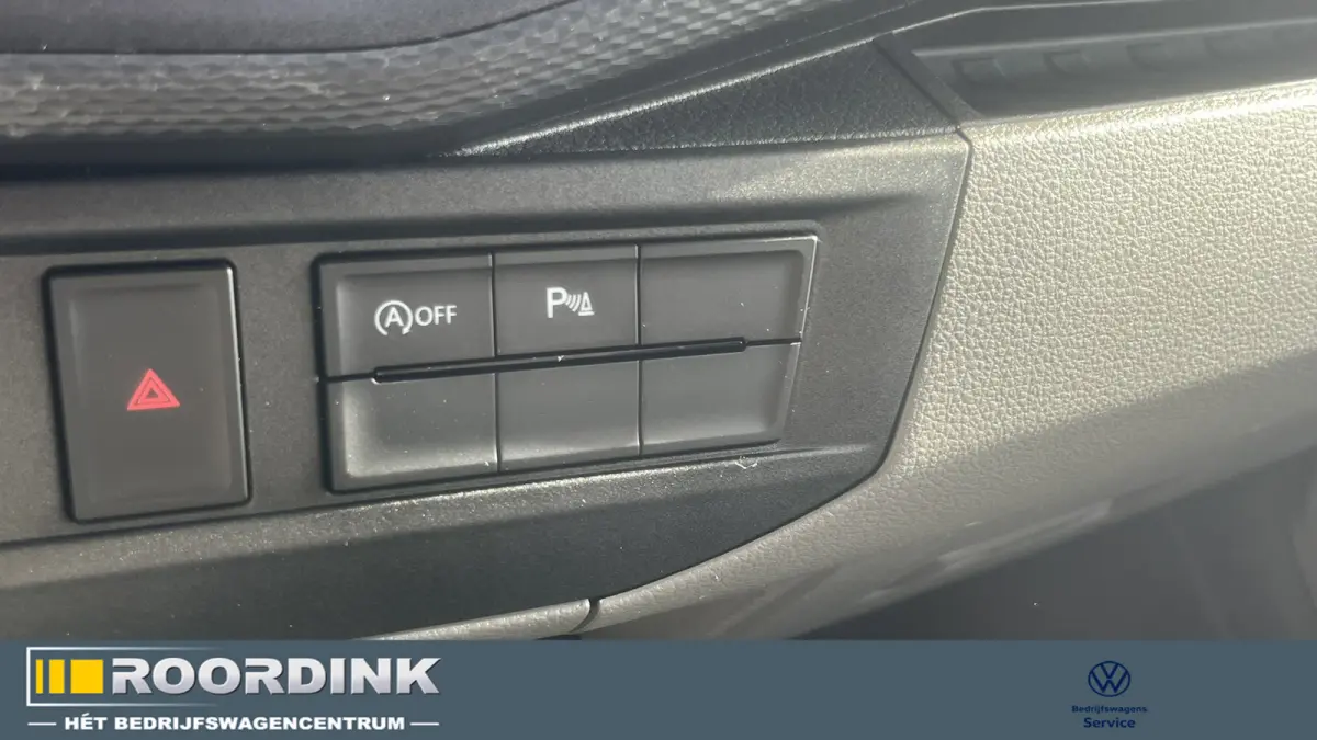 2.0 TDI L2H1 150 pk Automaat, dubbele cabine. trekhaak, adaptive cruisecontrol