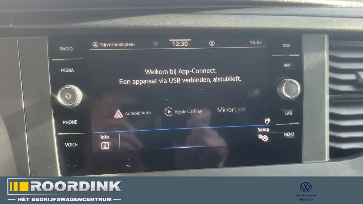 2.0 TDI L2H1 150 pk Automaat, dubbele cabine. trekhaak, adaptive cruisecontrol