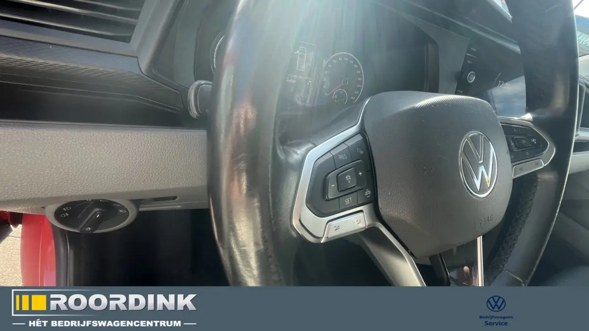 2.0 TDI L2H1 150 pk Automaat, dubbele cabine. trekhaak, adaptive cruisecontrol