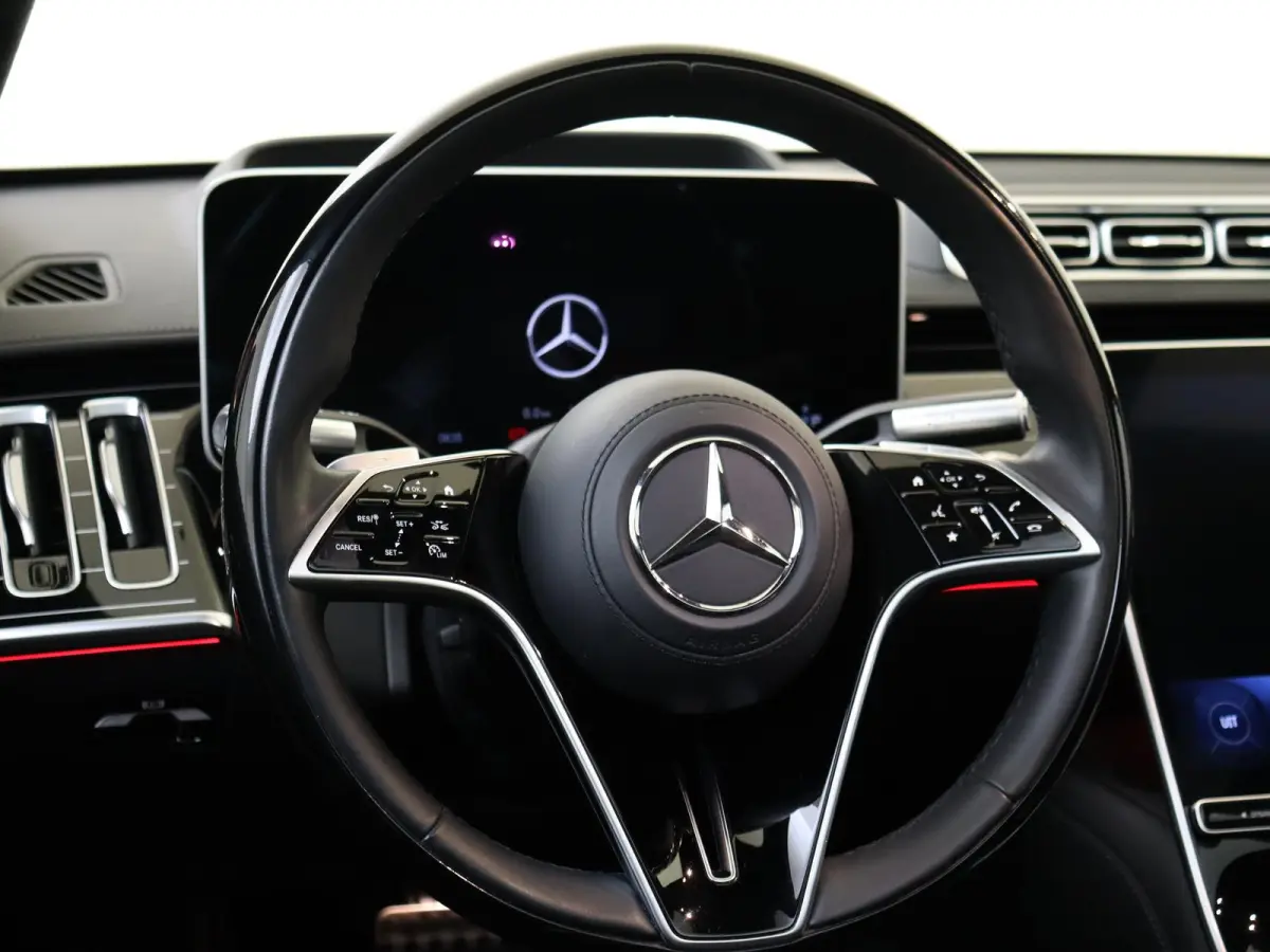 580 4MATIC Lang AMG Line /Panoramadak /Achterasbesturing /Burmester 4D /Rijassistentiepakket /First class pakket /TV's achter