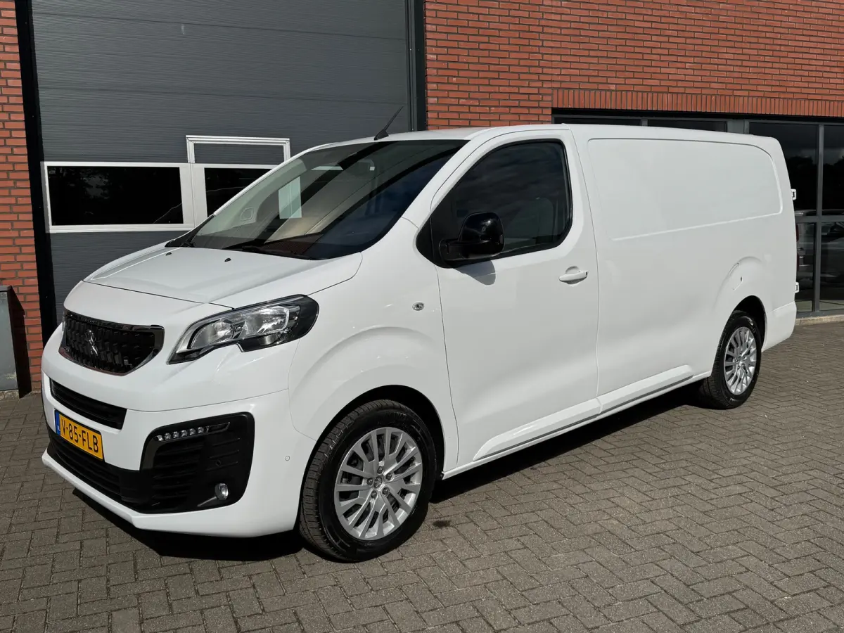 2.0 BlueHDI 145 S&S L3 Cruise Navi Camera Airco