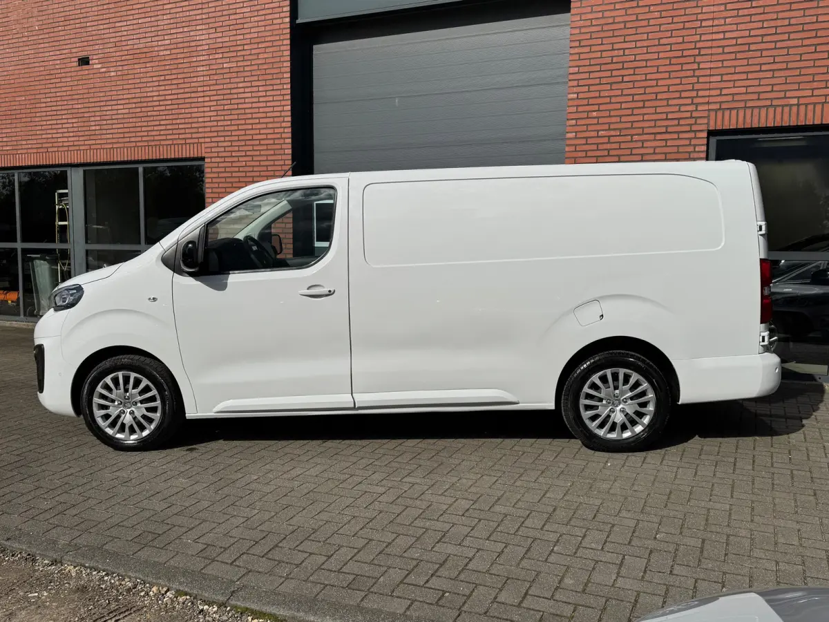 2.0 BlueHDI 145 S&S L3 Cruise Navi Camera Airco