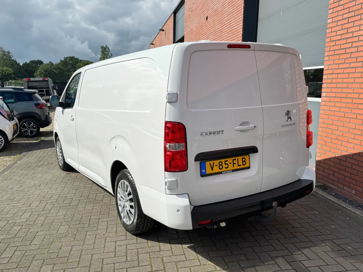 2.0 BlueHDI 145 S&S L3 Cruise Navi Camera Airco