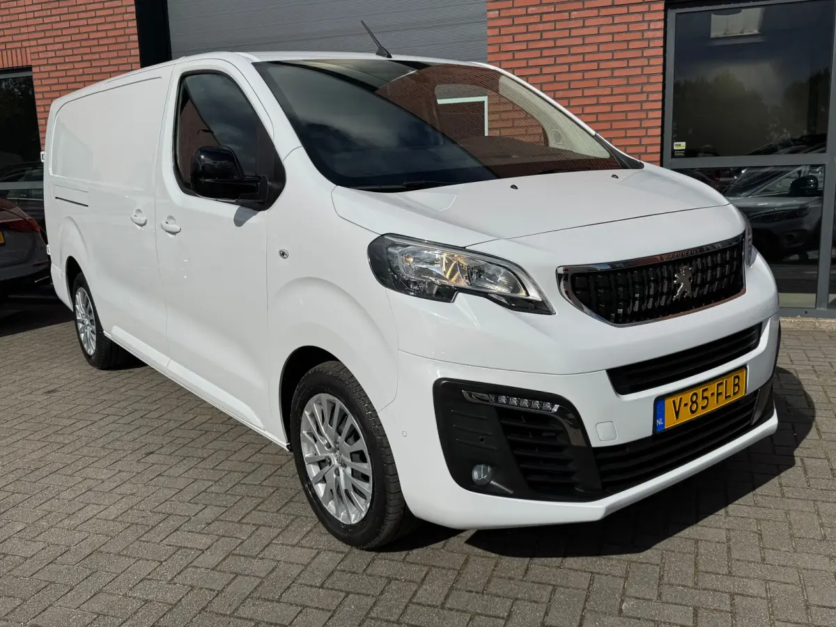2.0 BlueHDI 145 S&S L3 Cruise Navi Camera Airco