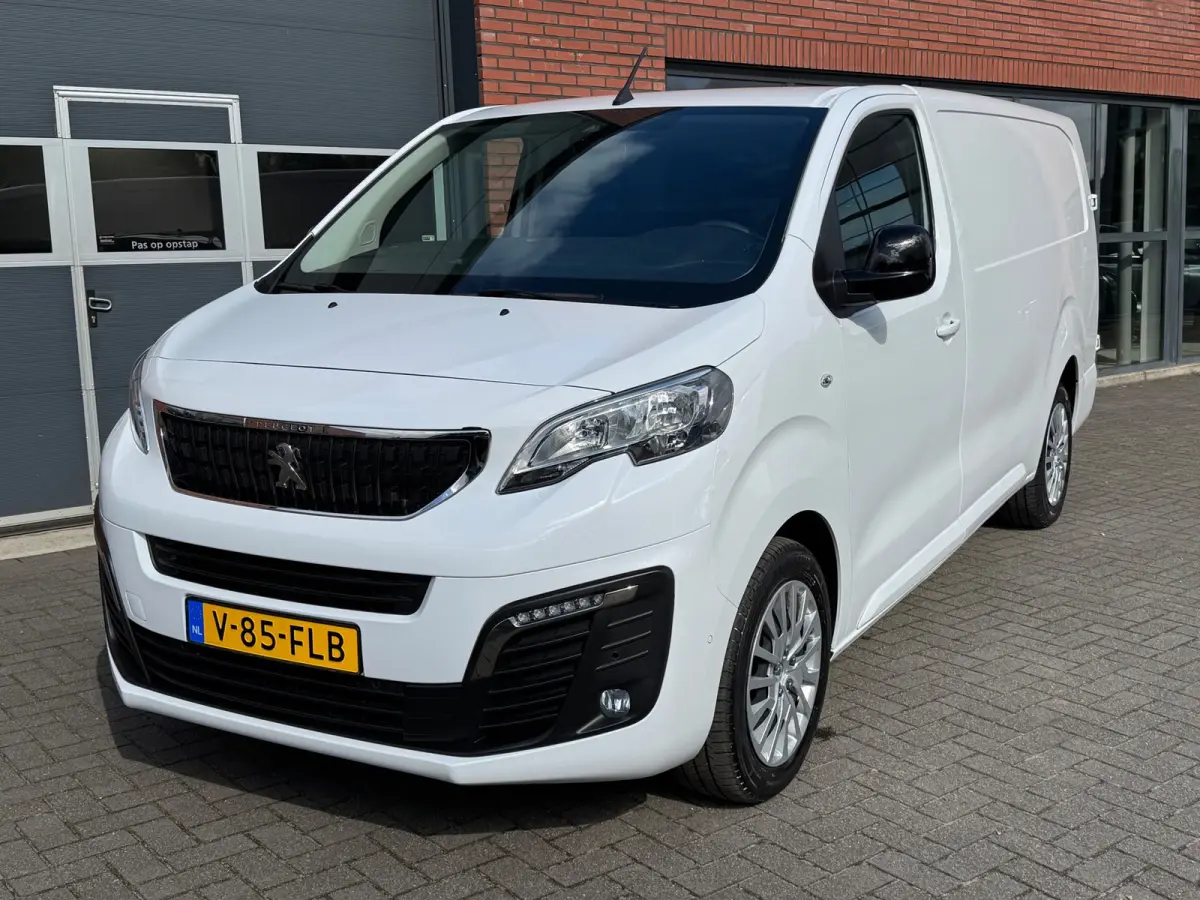 2.0 BlueHDI 145 S&S L3 Cruise Navi Camera Airco