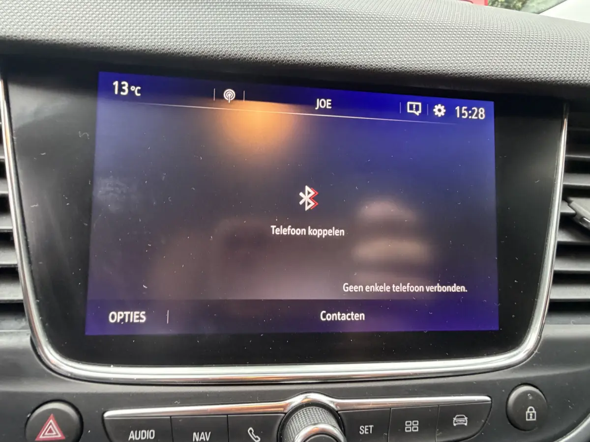 1.2 Turbo Elegance sportvelgen . cruisecontr .appel care . androd . Navi . trekhaakaf. neembaar .orgi NL auto. Automaat !!!  Camera rond om .