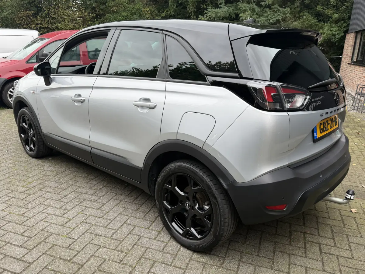 1.2 Turbo Elegance sportvelgen . cruisecontr .appel care . androd . Navi . trekhaakaf. neembaar .orgi NL auto. Automaat !!!  Camera rond om .