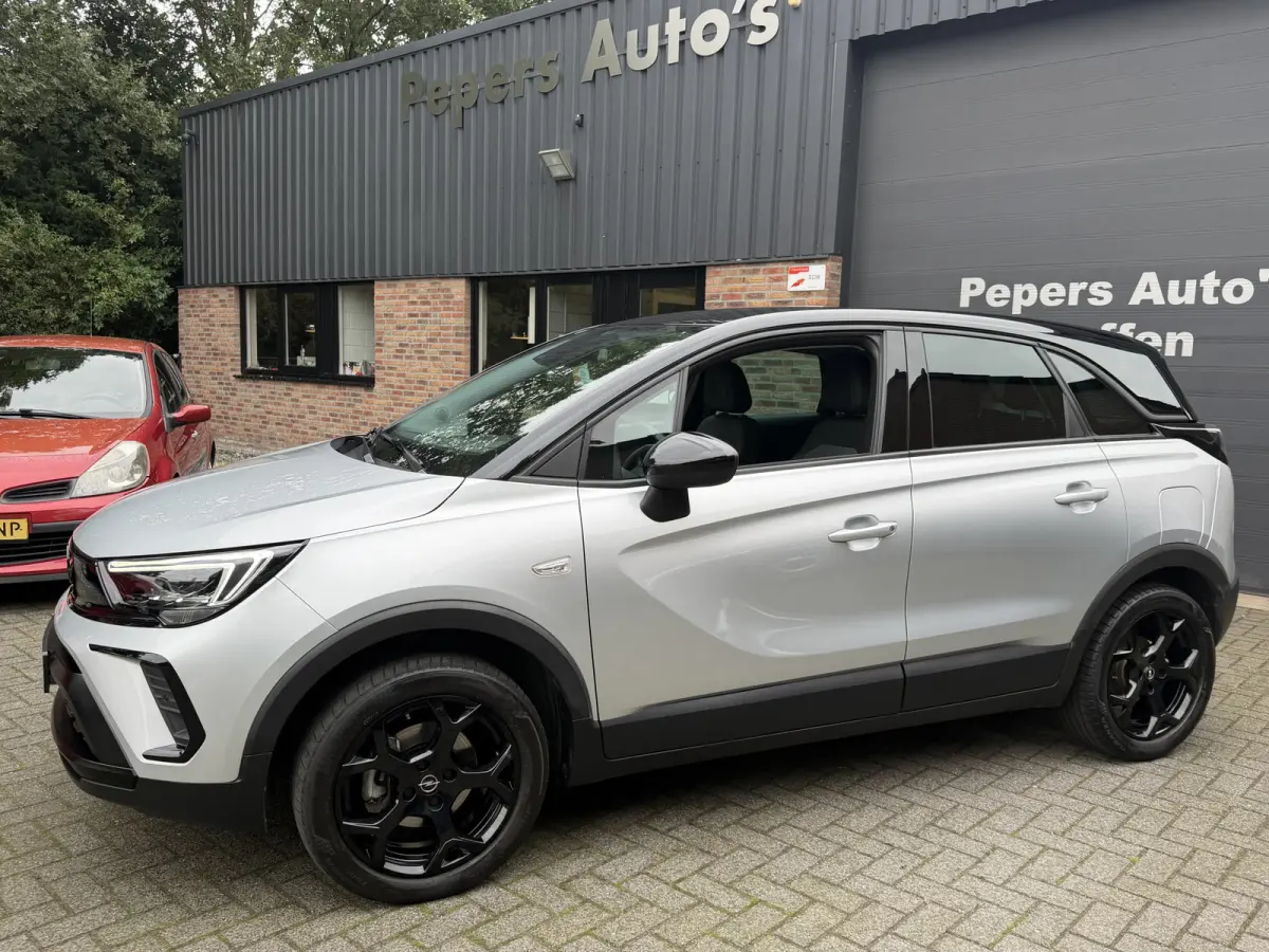 1.2 Turbo Elegance sportvelgen . cruisecontr .appel care . androd . Navi . trekhaakaf. neembaar .orgi NL auto. Automaat !!!  Camera rond om .