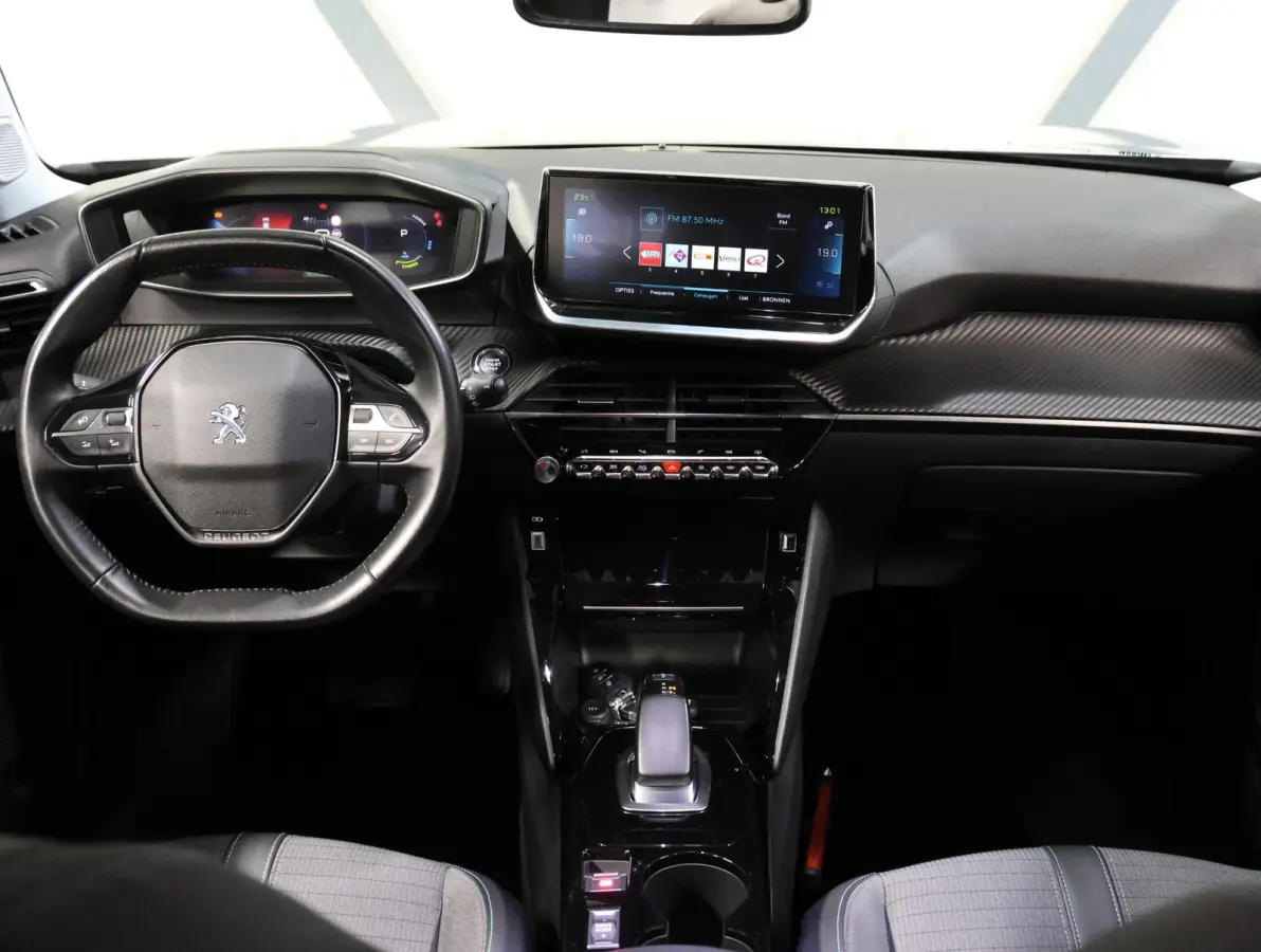 EV Blue Lease Allure 50 kWh 136PK | 1ste eigenaar | ACCU 90% | AppleCarPlay/AndroidAuto | Climate Control | Adaptive Cruise Control | Camera | Keyless | FULL LED | LMV | Parkeersensoren | Pr