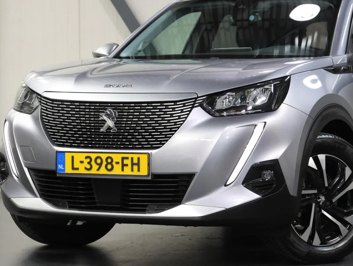 EV Blue Lease Allure 50 kWh 136PK | 1ste eigenaar | ACCU 90% | AppleCarPlay/AndroidAuto | Climate Control | Adaptive Cruise Control | Camera | Keyless | FULL LED | LMV | Parkeersensoren | Pr