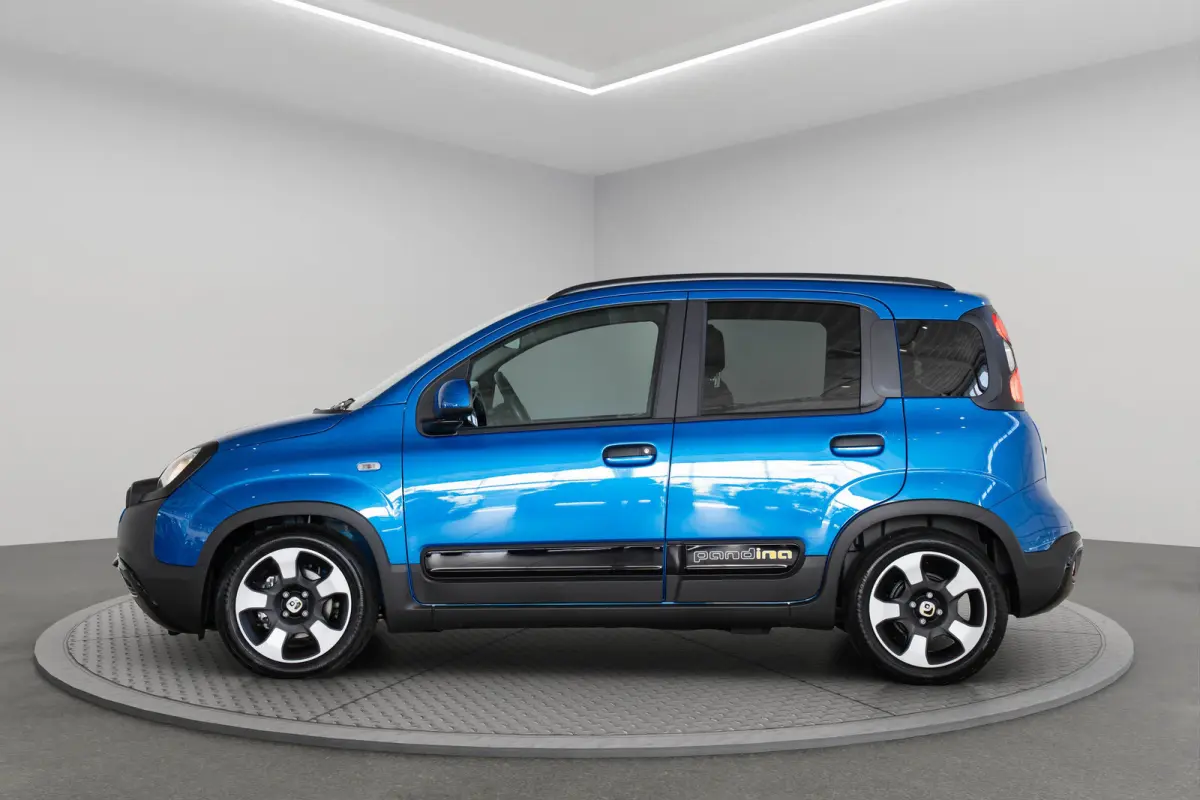 1.0 Hybrid Cross | Tot 8 Jaar Garantie | Apple Carplay & Android Auto | Parkeersensoren | Cruise Controle | Bluetooth | DAB |