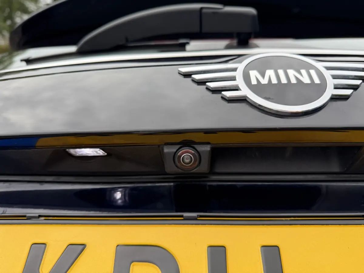 1.5 Cooper ALL4 PHEV | Navi | Camera | Memory stoelen | 39DKM!!