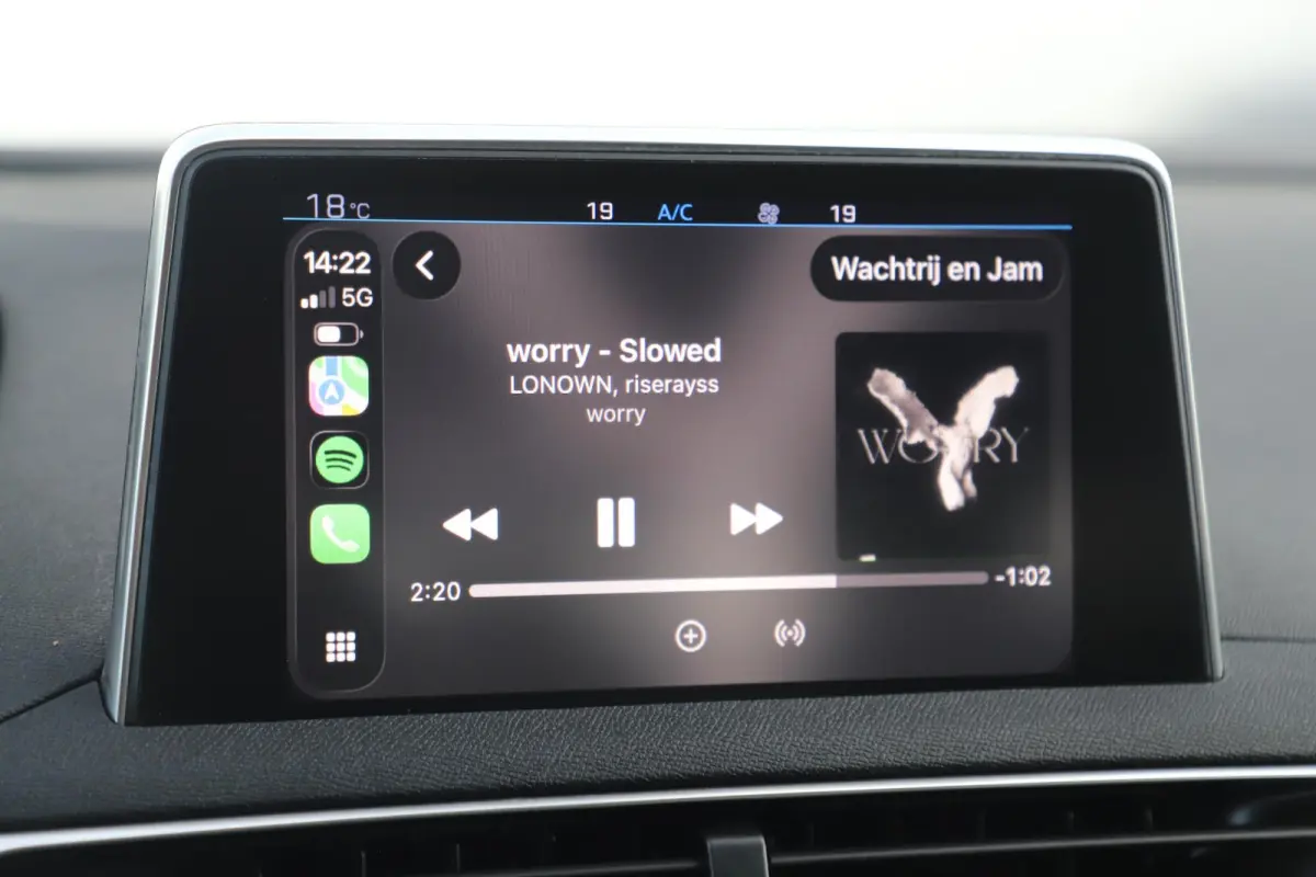 1.2 PureTech Active 7 Persoons Trekhaak Navigatie Achteruitrijcamera LMV Virtual Cockpit Climate Cruise Control