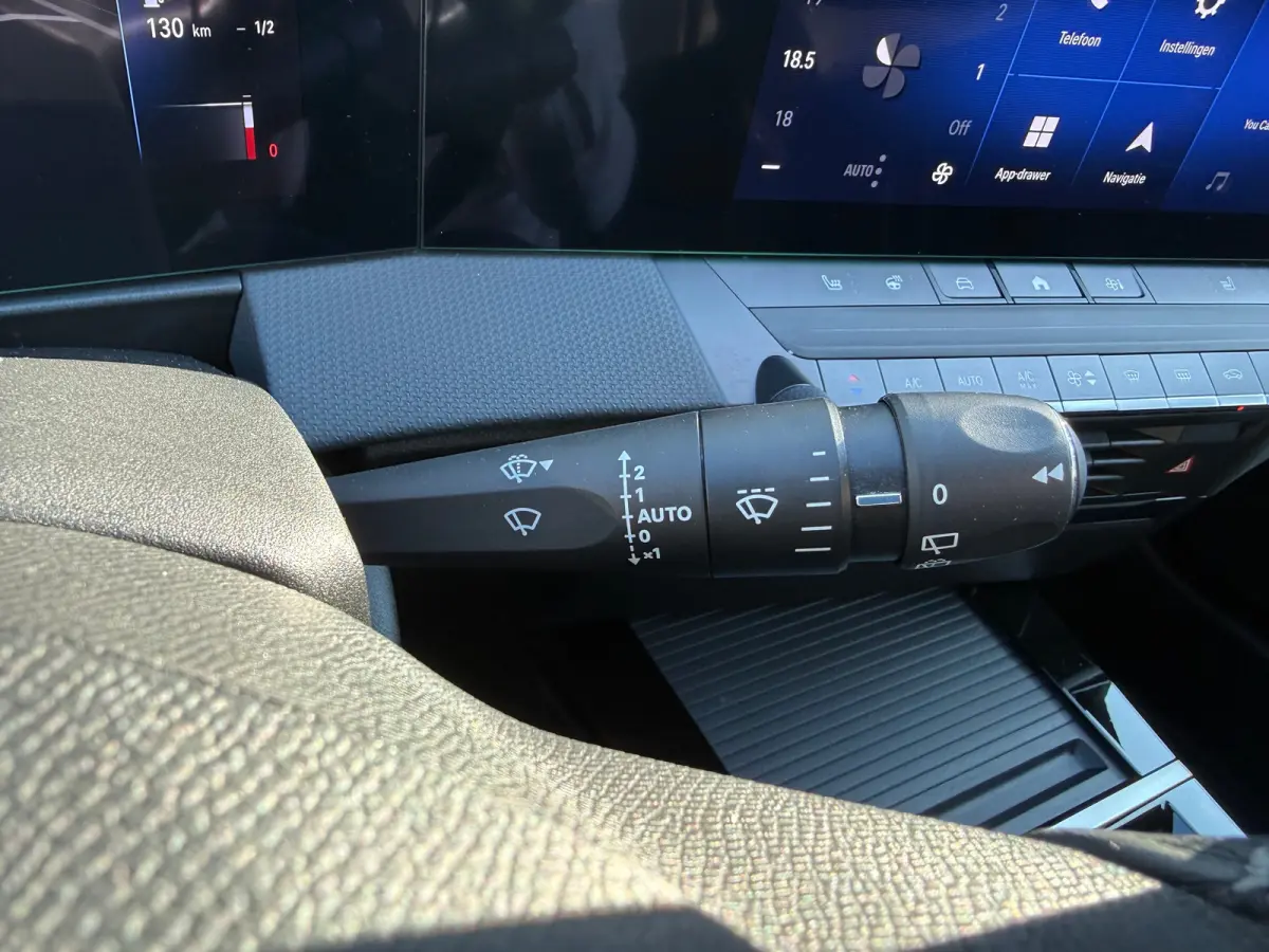 1.2 Turbo GS 130pk | ADAPTIVE CRUISE CONTROL| CAMERA ACHTER| PARKEERSENSOREN V&A| CLIMATE CONTROL| APPLE CARPLAY/ANDROID AUTO