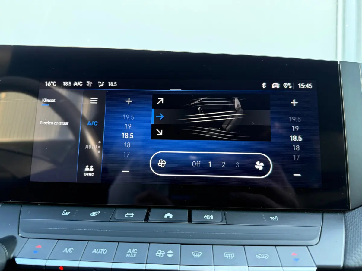 1.2 Turbo GS 130pk | ADAPTIVE CRUISE CONTROL| CAMERA ACHTER| PARKEERSENSOREN V&A| CLIMATE CONTROL| APPLE CARPLAY/ANDROID AUTO