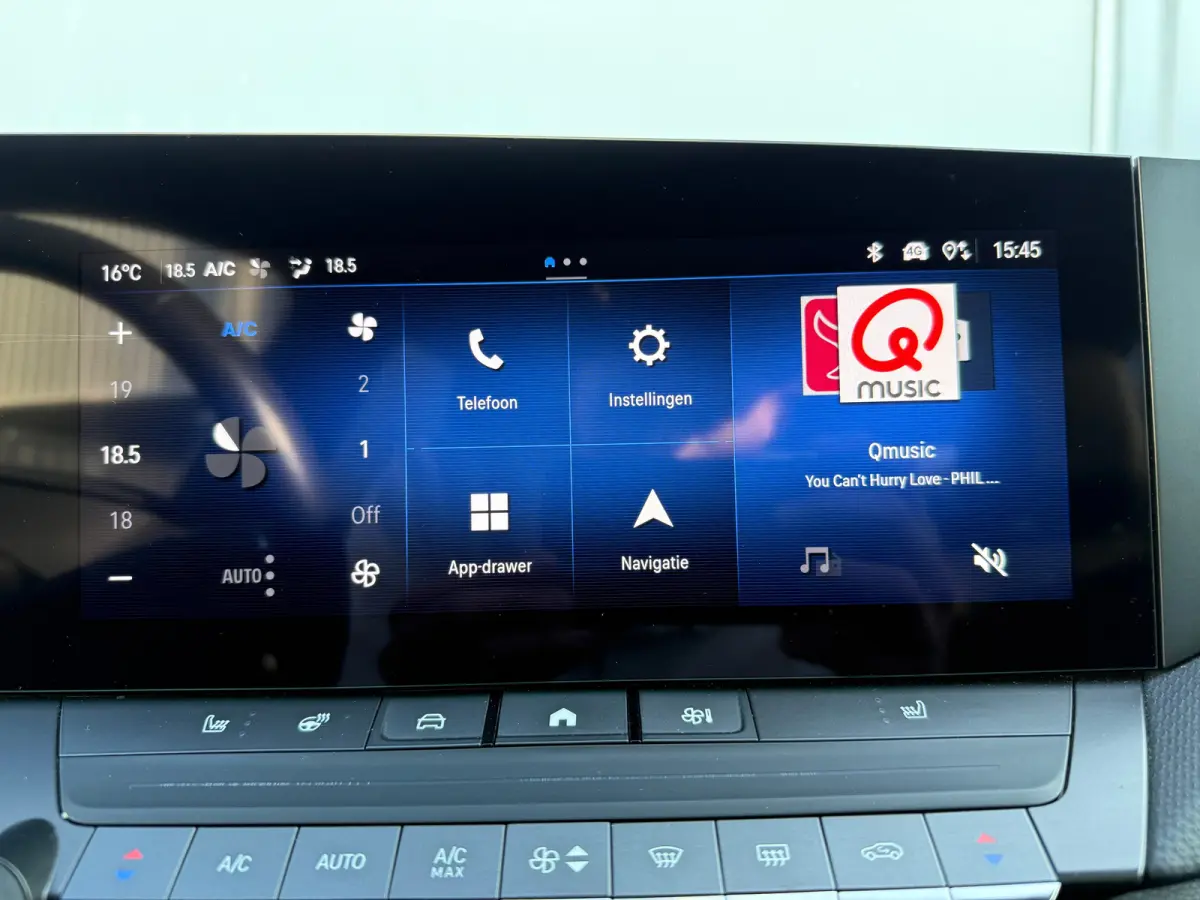 1.2 Turbo GS 130pk | ADAPTIVE CRUISE CONTROL| CAMERA ACHTER| PARKEERSENSOREN V&A| CLIMATE CONTROL| APPLE CARPLAY/ANDROID AUTO