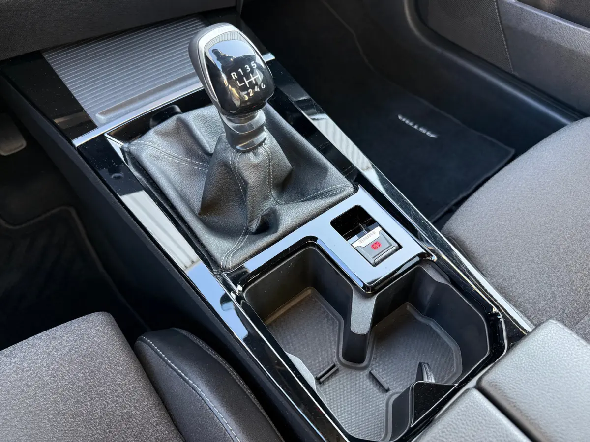 1.2 Turbo GS 130pk | ADAPTIVE CRUISE CONTROL| CAMERA ACHTER| PARKEERSENSOREN V&A| CLIMATE CONTROL| APPLE CARPLAY/ANDROID AUTO