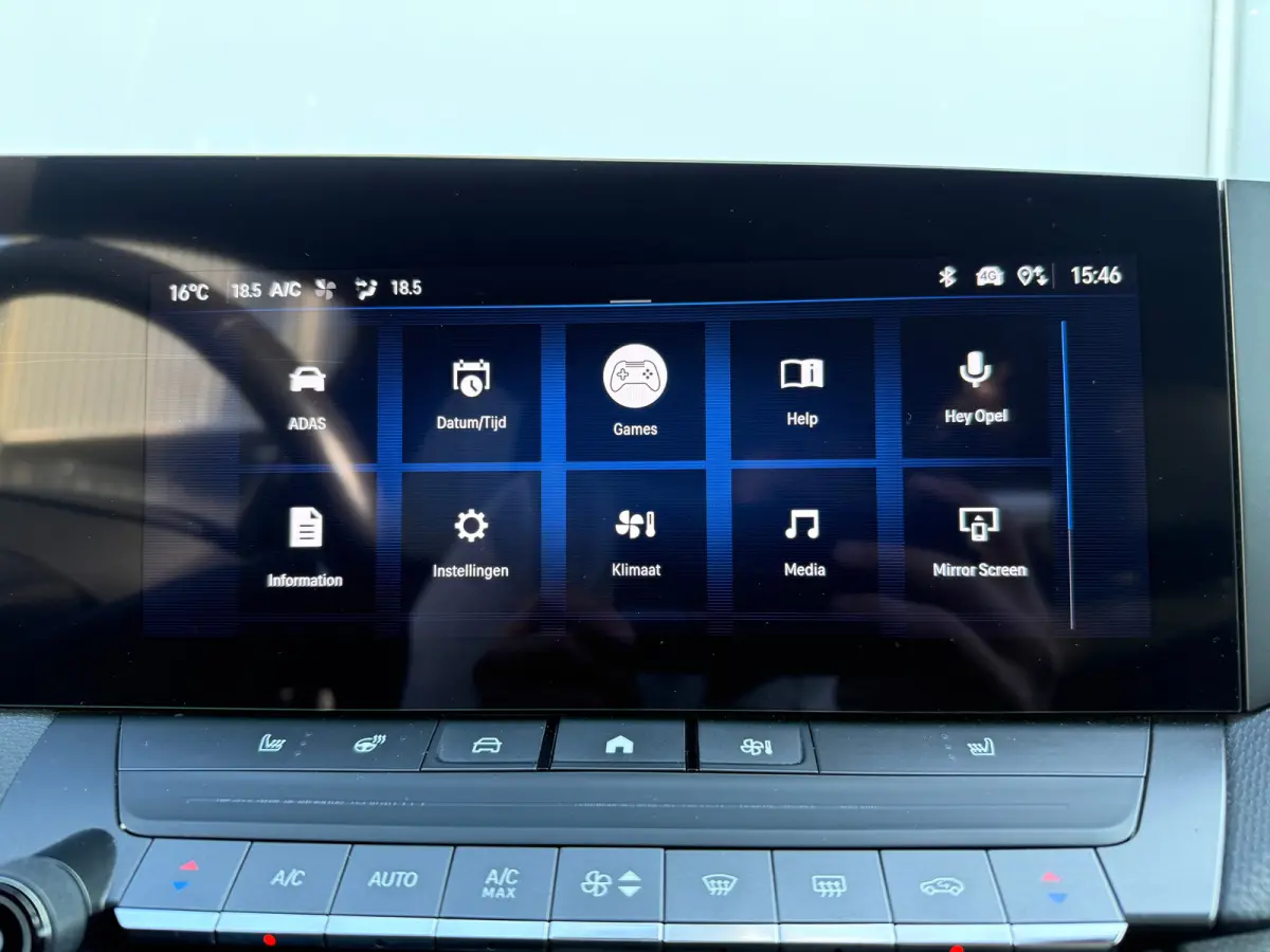 1.2 Turbo GS 130pk | ADAPTIVE CRUISE CONTROL| CAMERA ACHTER| PARKEERSENSOREN V&A| CLIMATE CONTROL| APPLE CARPLAY/ANDROID AUTO