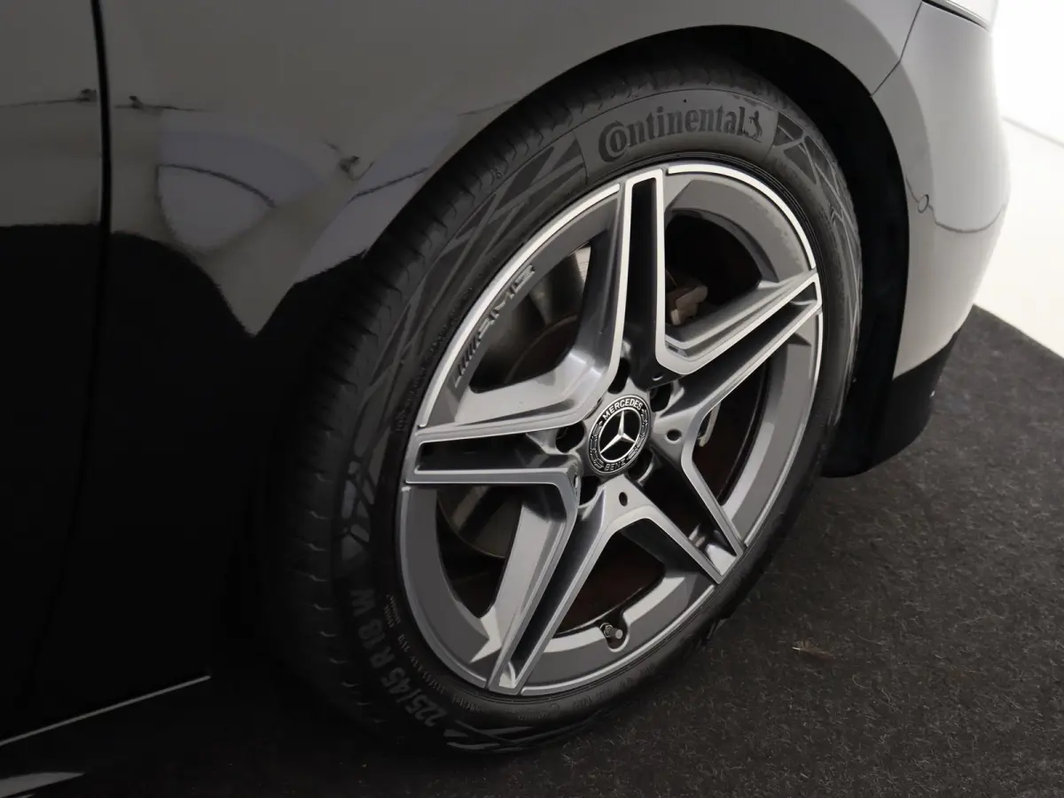 180 AMG Line /Panoramadak /Night-pakket /Facelift