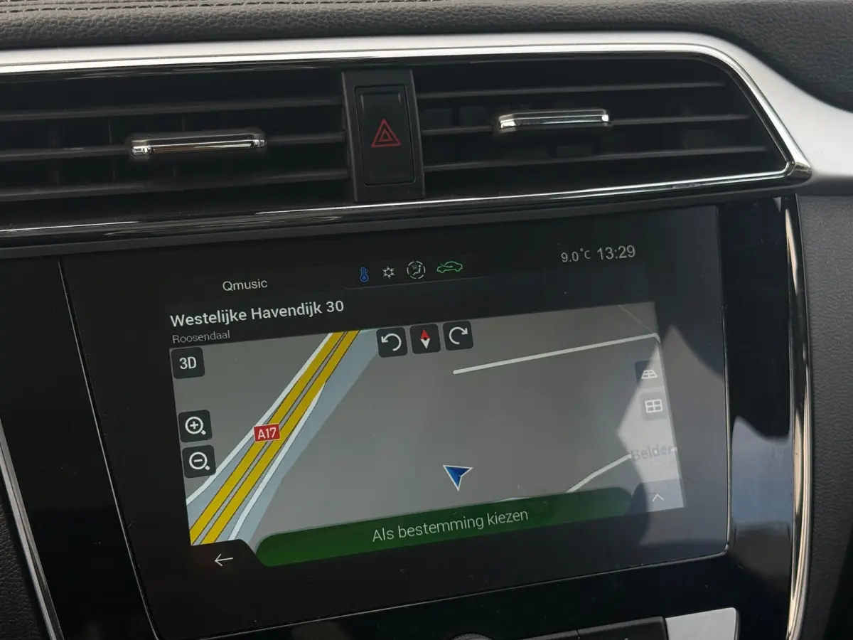 MG Luxury 45 kWh 96% SOH PANORAMADAK|CAMERA|STOELVERWARMING