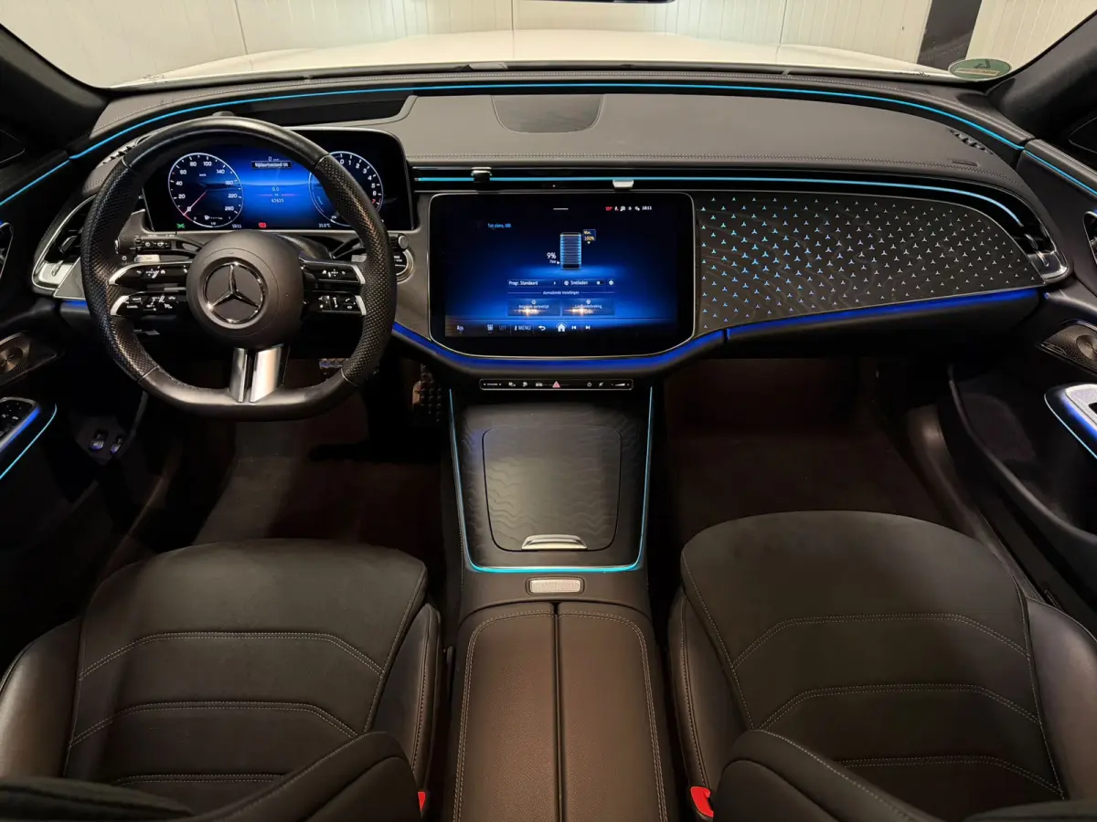300 e AMG Line Pano Burmester HUD Distronic Night Pakket