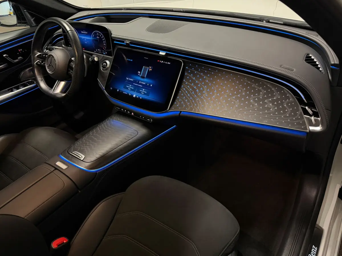 300 e AMG Line Pano Burmester HUD Distronic Night Pakket