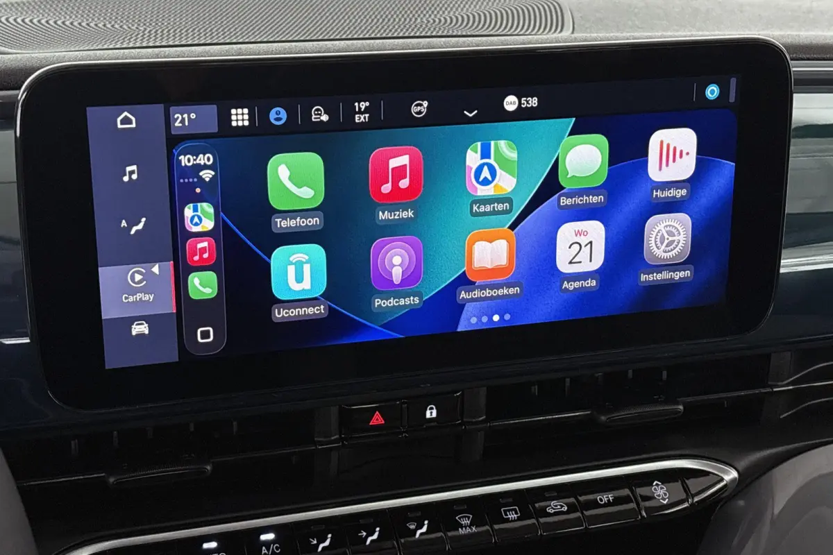 1.0 Hybrid Torino Launch Edition Apple CarPlay Parkeersensoren Climate Control