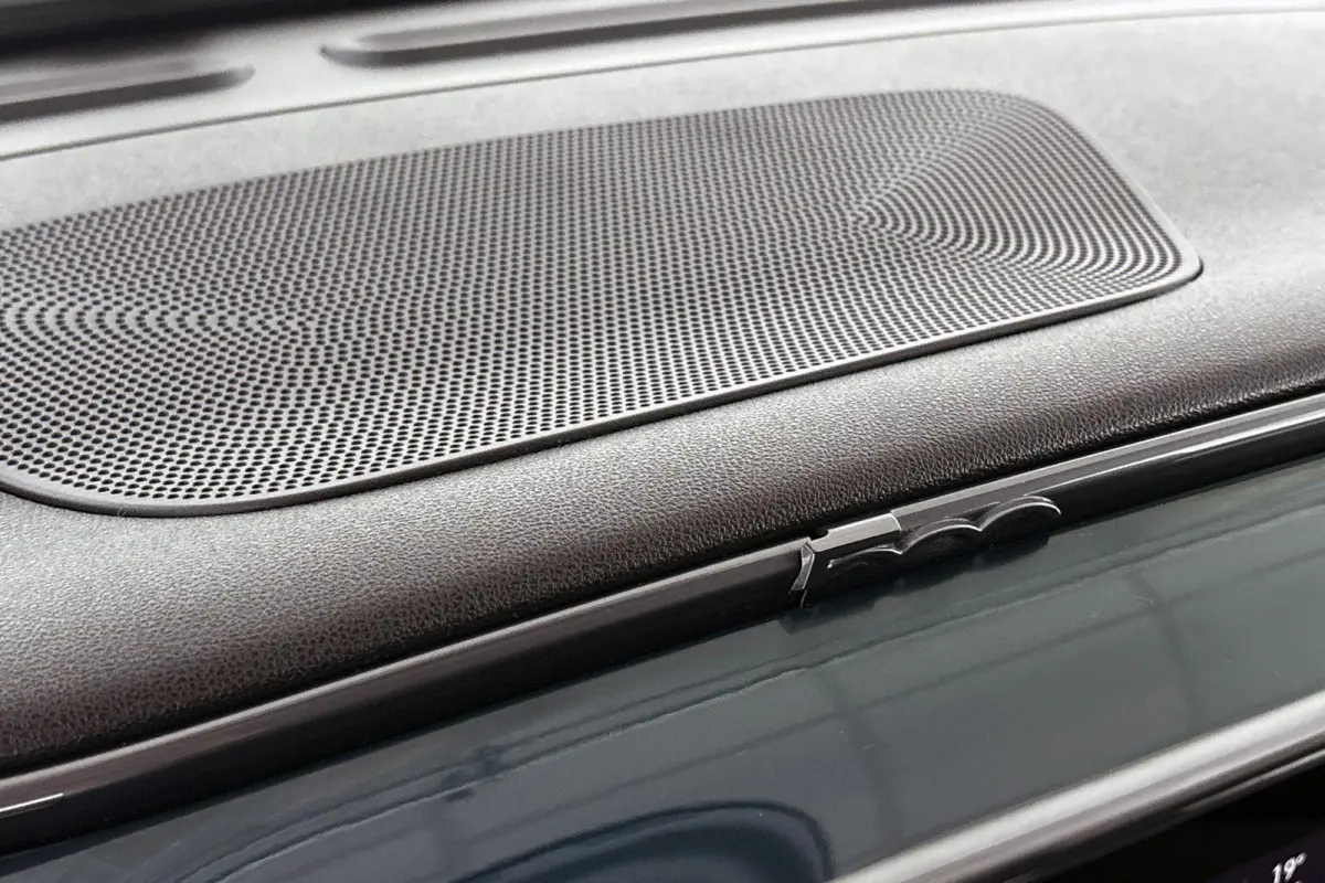 1.0 Hybrid Torino Launch Edition Apple CarPlay Parkeersensoren Climate Control