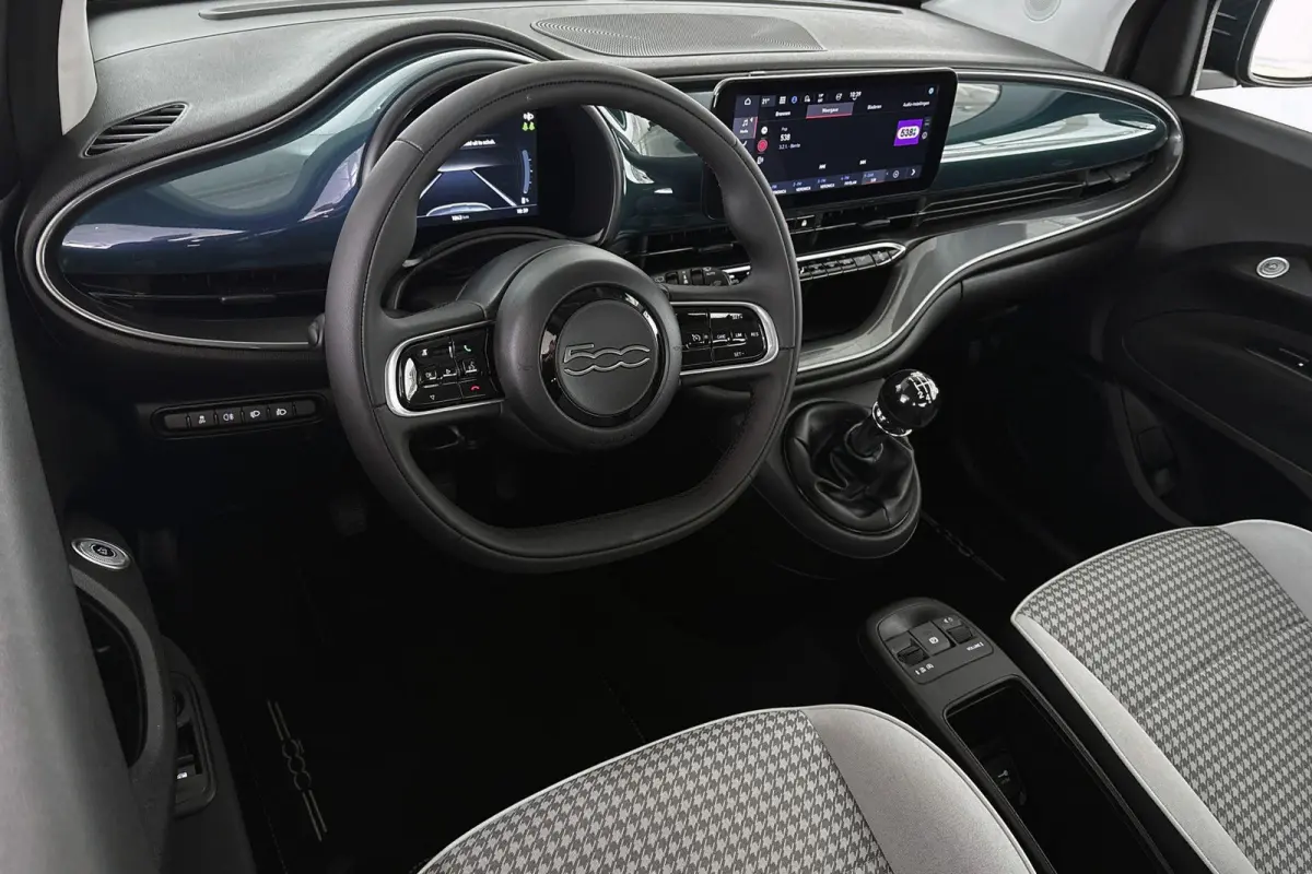 1.0 Hybrid Torino Launch Edition Apple CarPlay Parkeersensoren Climate Control