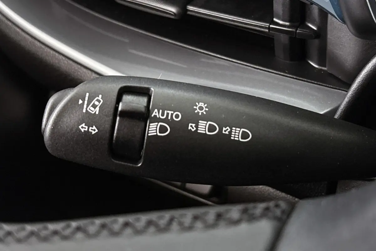 1.0 Hybrid Torino Launch Edition Apple CarPlay Parkeersensoren Climate Control