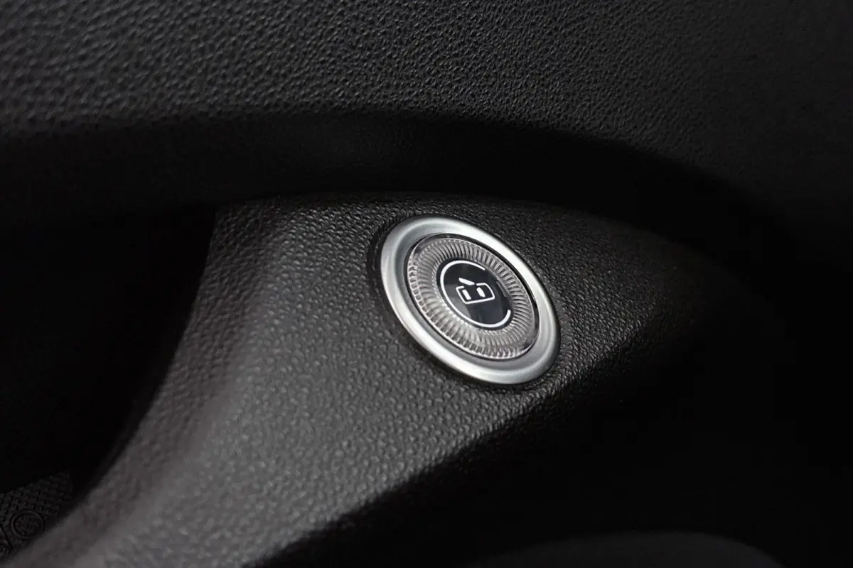 1.0 Hybrid Torino Launch Edition Apple CarPlay Parkeersensoren Climate Control