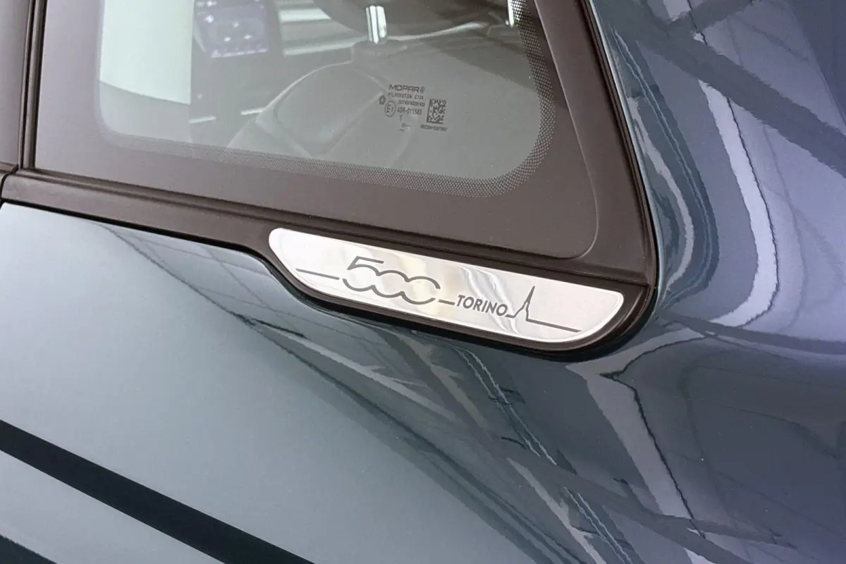 1.0 Hybrid Torino Launch Edition Apple CarPlay Parkeersensoren Climate Control