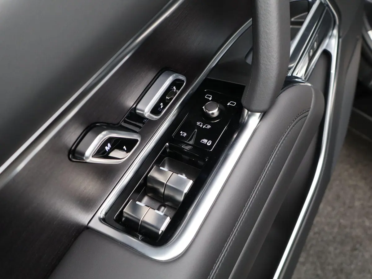 3.0 P460e Westminster Edition PHEV