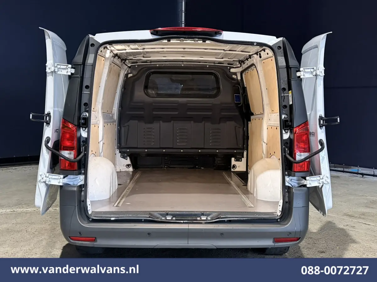 116 CDI 164pk 2025 Model L2H1 Euro6 Airco | XL MBUX | Camera | Navigatie | Cruisecontrol Stoelverwarming, Parkeersensoren, Bijrijdersbank