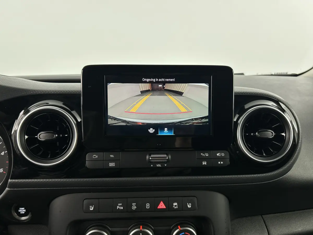 110 96 PK Aut. CDI L1 Pro Camera/Carplay/16'LMV/LED