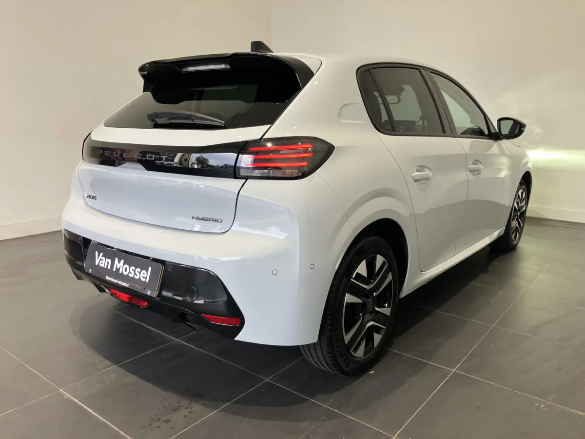 1.2 Hybrid 110 e-DCS6 Allure | APPLE CARPLAY & ANDROID AUTO | PDC V+A | CLIMATE CONTROL |