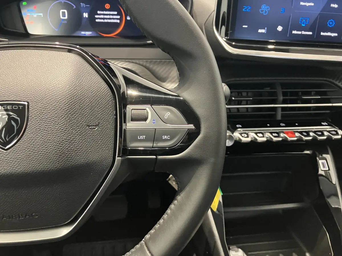 1.2 Hybrid 110 e-DCS6 Allure | APPLE CARPLAY & ANDROID AUTO | PDC V+A | CLIMATE CONTROL |