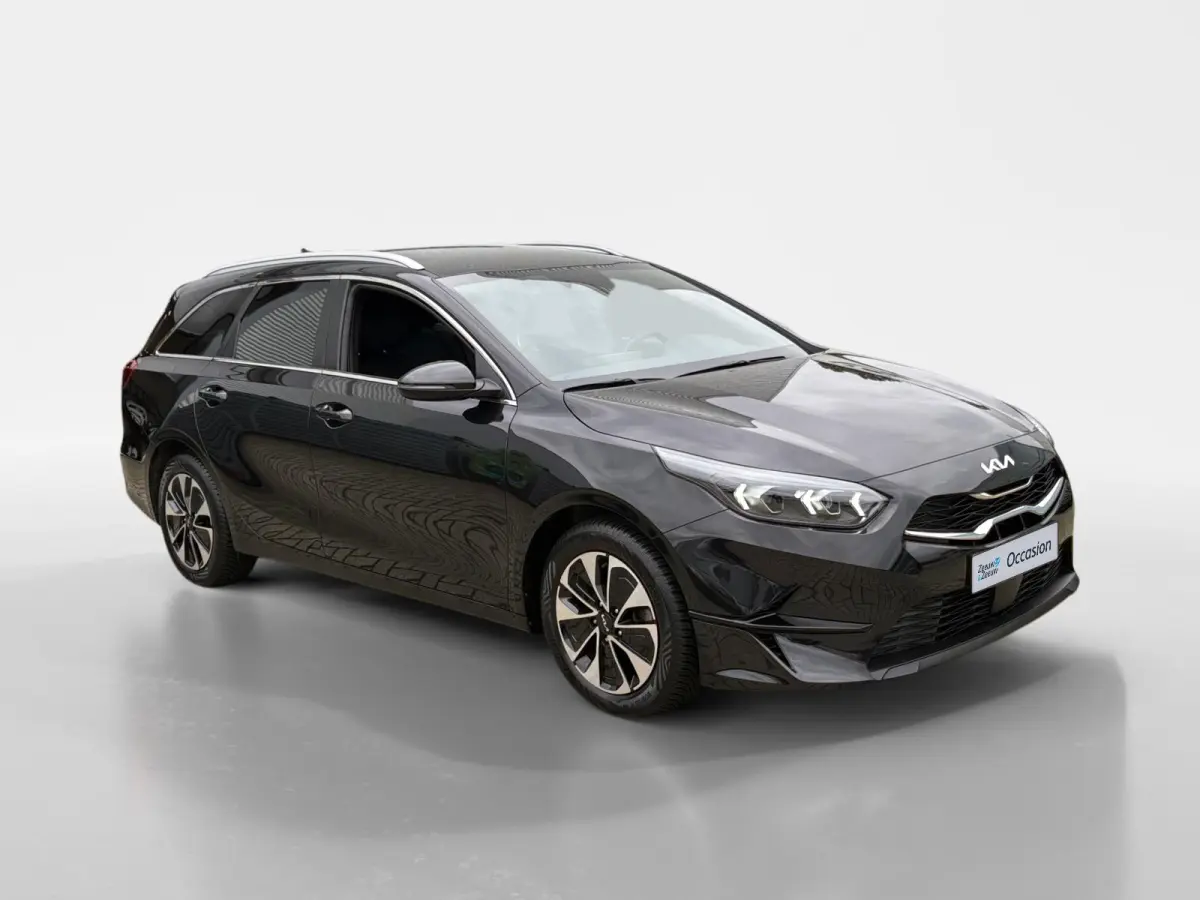 1.0 T-GDi MHEV Design Edition | Stoel en stuurverwarming | Navigatie | Camera | Apple Carplay / Android Auto | Elektrisch achterklep |