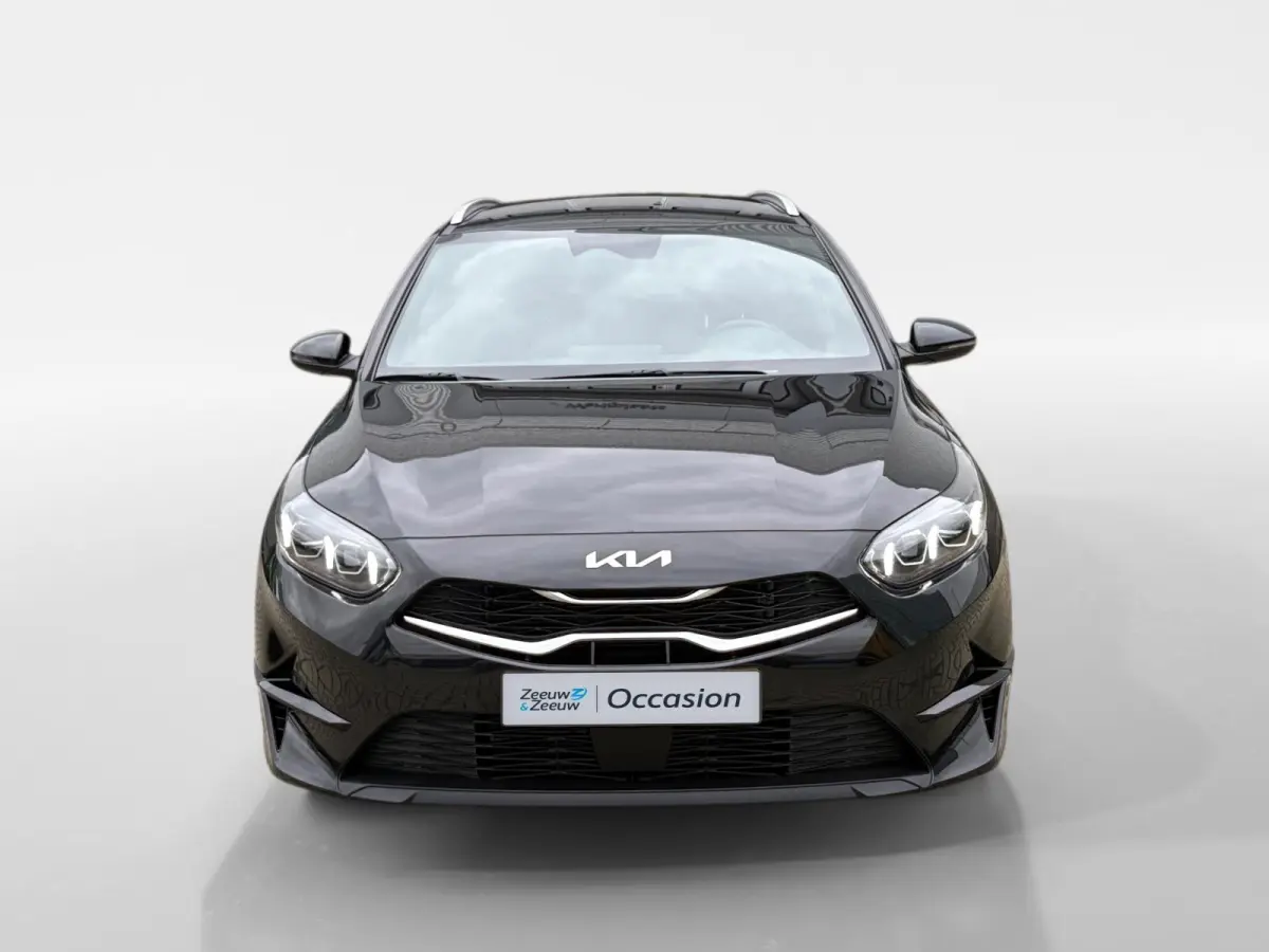 1.0 T-GDi MHEV Design Edition | Stoel en stuurverwarming | Navigatie | Camera | Apple Carplay / Android Auto | Elektrisch achterklep |