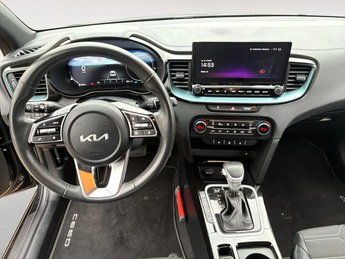 1.0 T-GDi MHEV Design Edition | Stoel en stuurverwarming | Navigatie | Camera | Apple Carplay / Android Auto | Elektrisch achterklep |