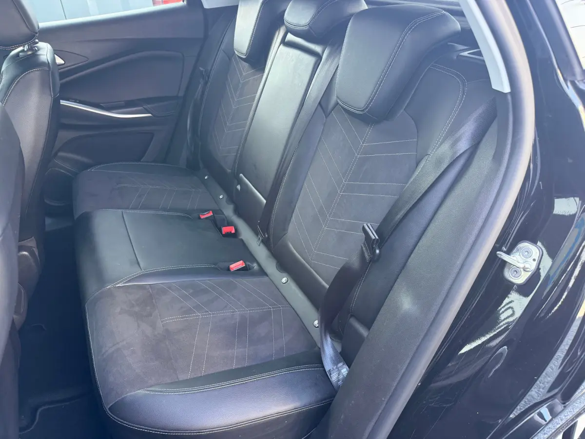 1.6 Turbo Plug-In Hybrid Ultimate 180PK | ADAPTIVE CRUISE CONTROL| ALCANTARA BEKLEDING| KEYLESS ENTRY&START| 360 CAMERA